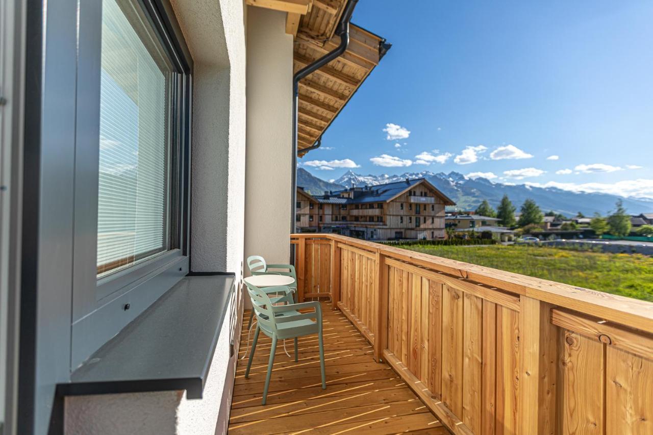 Tevini Boutique Suites By We Rent Zell am See Eksteriør bilde