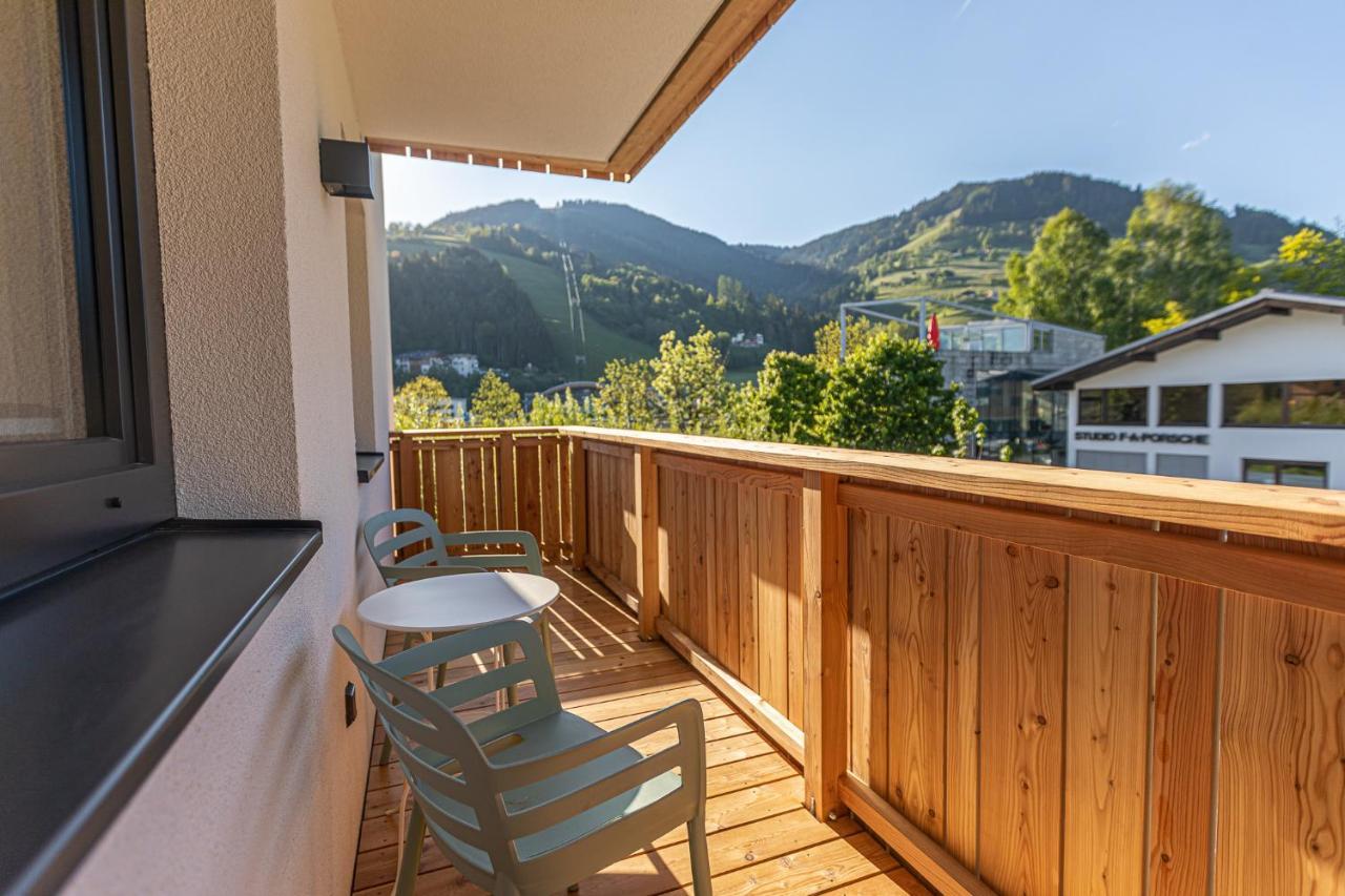 Tevini Boutique Suites By We Rent Zell am See Eksteriør bilde
