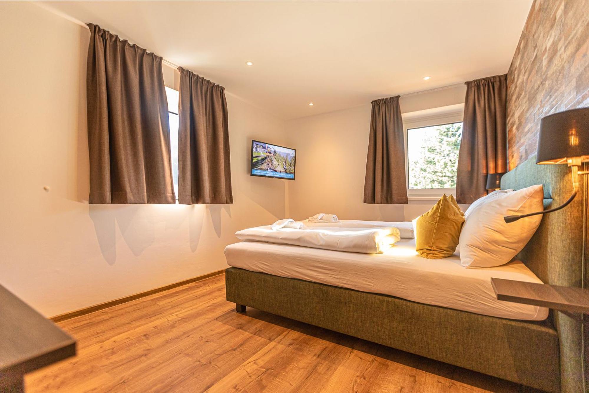 Tevini Boutique Suites By We Rent Zell am See Rom bilde